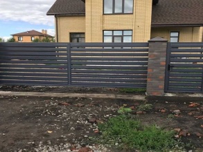 Забор жалюзи 72 метра фото в Лесном Городке