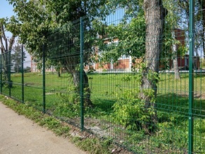 3D заборы для школы 90 метров фото в Лесном Городке